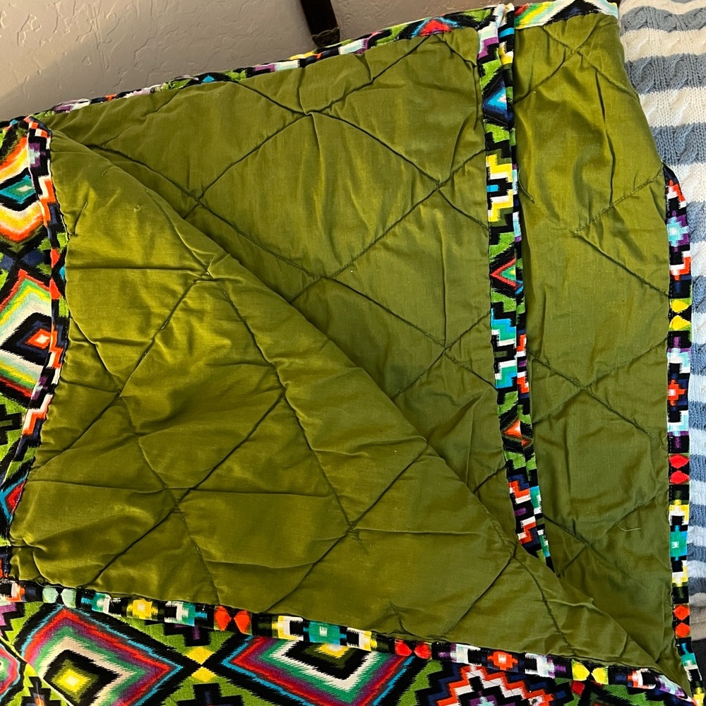 Handmade Aztec Comforter - Picture 2 of 2